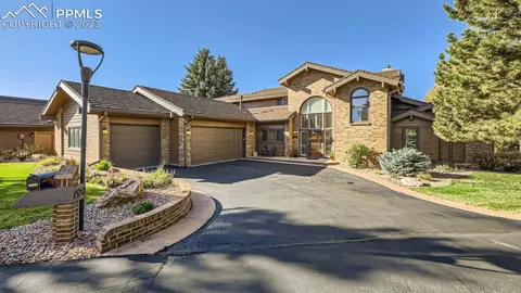1520 Smoochers Cir, Colorado Springs, CO 80904