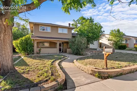1612 Shenandoah Dr, Colorado Springs, CO 80910