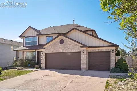 1035 Scarlet Oak Dr, Colorado Springs, CO 80906
