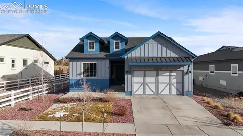 1027 Seabiscuit Dr, Colorado Springs, CO 80921