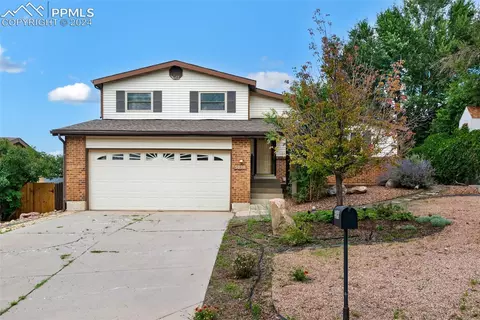 5090 Artistic Cir, Colorado Springs, CO 80917