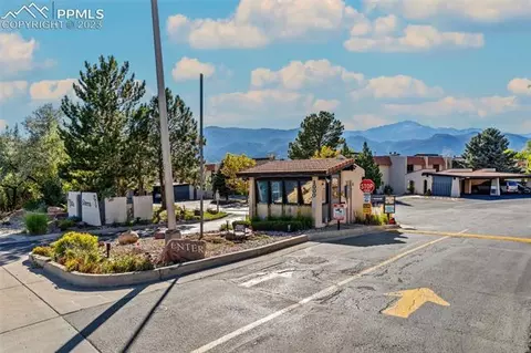 1054 Fontmore Rd #B, Colorado Springs, CO 80904