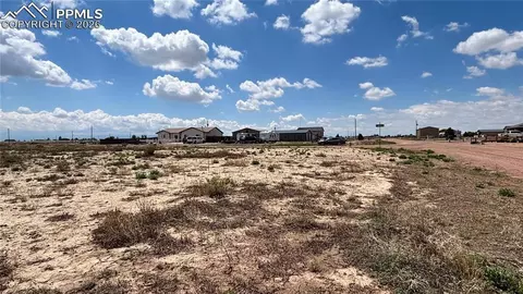 694 N Limon Dr, Pueblo West, CO 81007