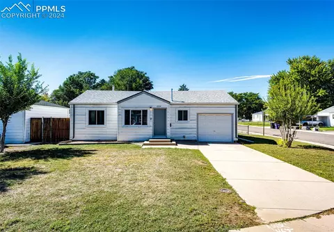1935 S Hooker Cir, Denver, CO 80219