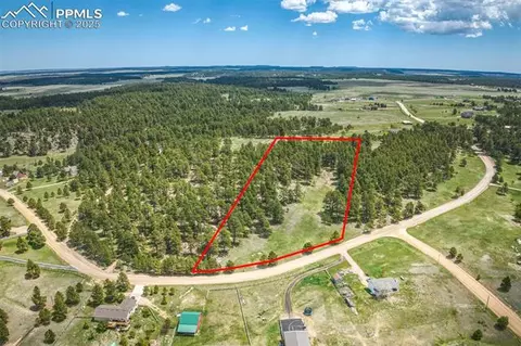 8770 Moss Rock Rd, Colorado Springs, CO 80908
