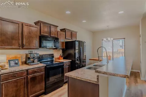 7553 Alpine Daisy Dr, Colorado Springs, CO 80925