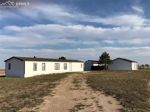 36675 Truckton Rd, Yoder, CO 80864 photo 2
