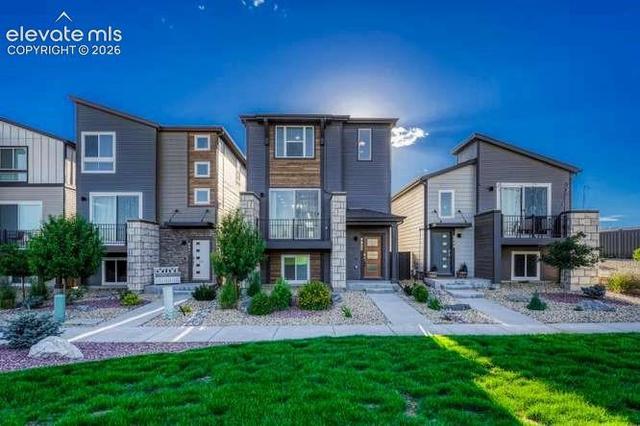 6855 Starry Night Ln, Colorado Springs, CO 80923