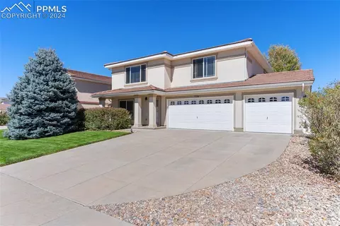 7764 Candlelight Ln, Fountain, CO 80817