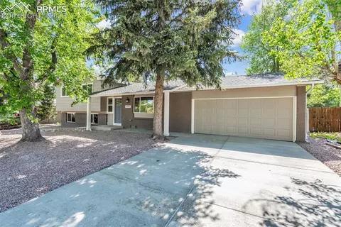 4906 Crestwood Dr, Colorado Springs, CO 80918