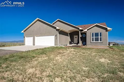 7448 Moab Ct, Fountain, CO 80817
