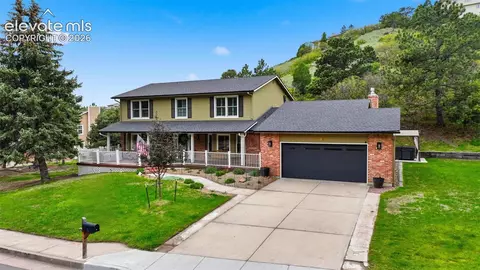 6914 Oak Valley Dr, Colorado Springs, CO 80919