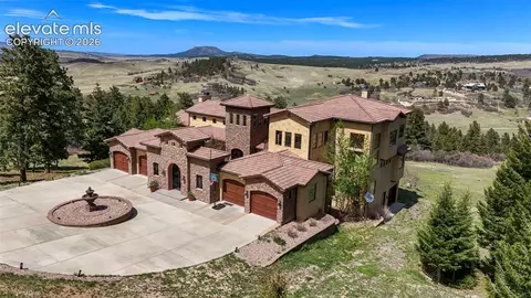 2869 Valley Park Dr, Larkspur, CO 80118