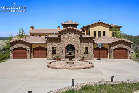 2869 Valley Park Dr, Larkspur, CO 80118