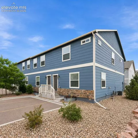 4605 Wharf Pt, Colorado Springs, CO 80910