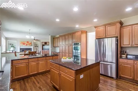 1250 Bowstring Rd, Monument, CO 80132 photo 9