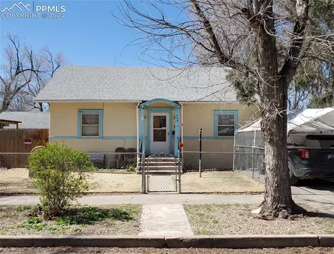 609 S 9th St, Rocky Ford, CO 81067