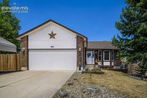 924 White Stone Way, Fountain, CO 80817