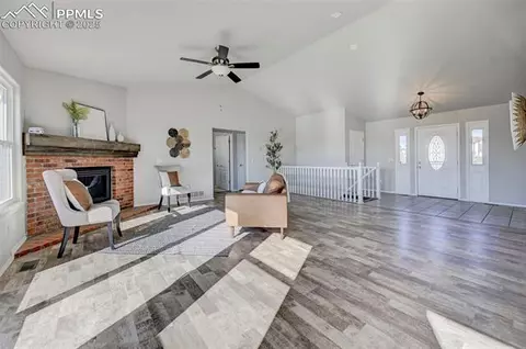 11260 Cranston Dr, Peyton, CO 80831 photo 2
