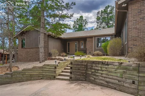 2405 Constellation Dr, Colorado Springs, CO 80906
