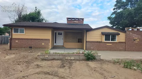 28162 Gale Rd, Pueblo, CO 81006