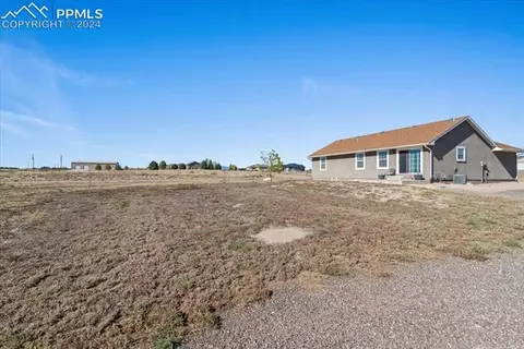 1482 E Ithaca Dr, Pueblo, CO 81007 photo 29