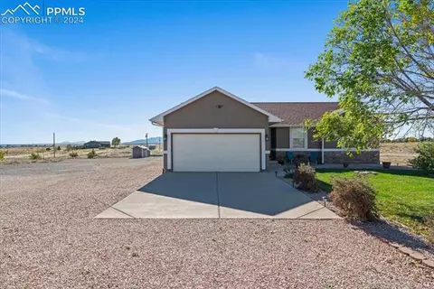 1482 E Ithaca Dr, Pueblo, CO 81007 photo 31