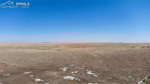 37915 Shear Rd, Yoder, CO 80864 photo 6