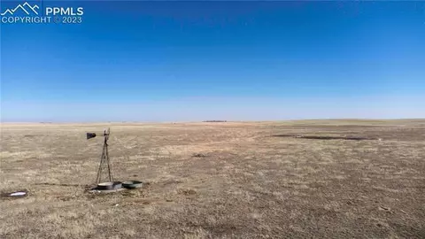 37915 Shear Rd, Yoder, CO 80864 photo 7