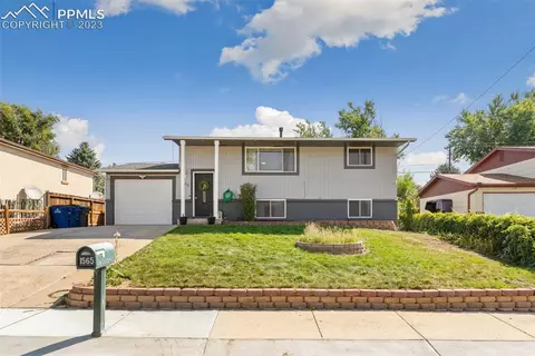 1565 Bonita Dr, Fountain, CO 80817
