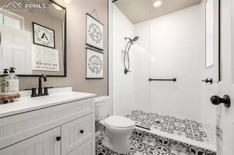 6730 Backcountry Loop, Colorado Springs, CO 80927