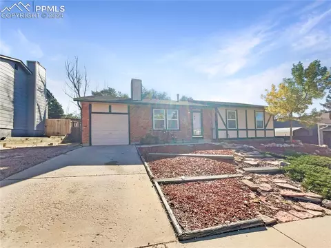 6533 Noble St, Colorado Springs, CO 80915