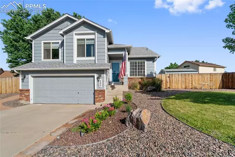 690 Snowpeak Ct, Colorado Springs, CO 80916