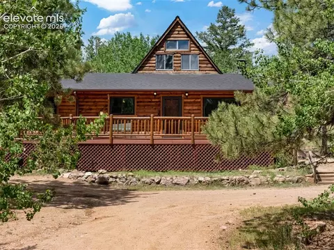 215 Valley Dr, Florissant, CO 80816