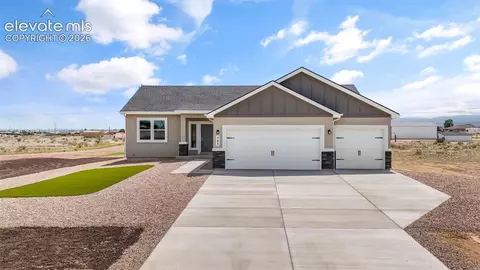 545 N Idledale Dr, Pueblo West, CO 81007