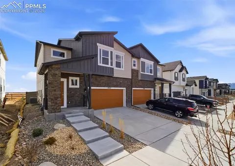 7053 Knapp Dr, Colorado Springs, CO 80924