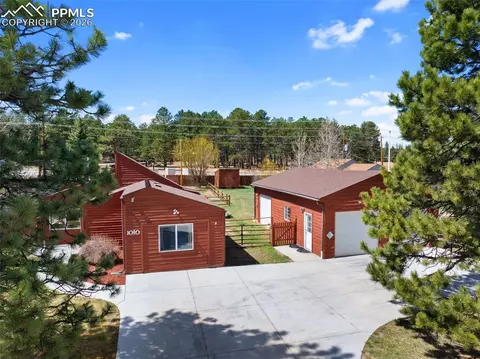 1010 W Sundance St, Woodland Park, CO 80863