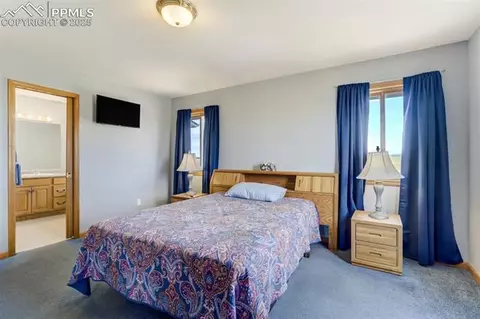 Bedroom - 14550 E Highway 24, Peyton, CO 80831 photo 2 of 6