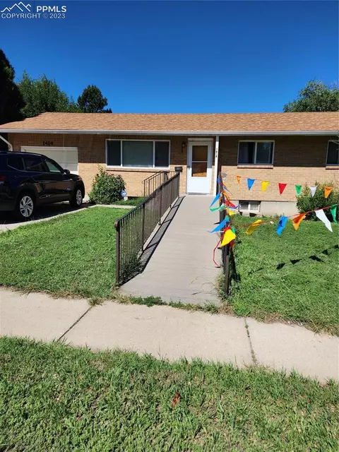 1414 N Circle Dr, Colorado Springs, CO 80909