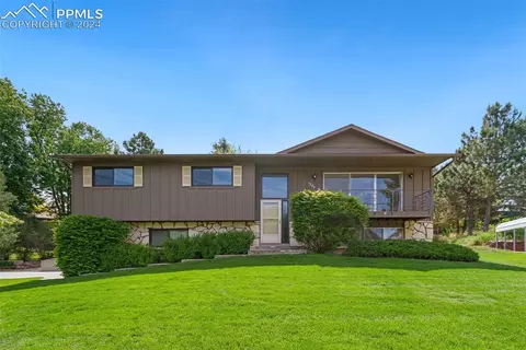 1723 Van Diest Rd, Colorado Springs, CO 80915