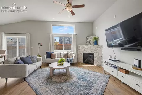 10110 Moorcroft Dr, Peyton, CO 80831 photo 2