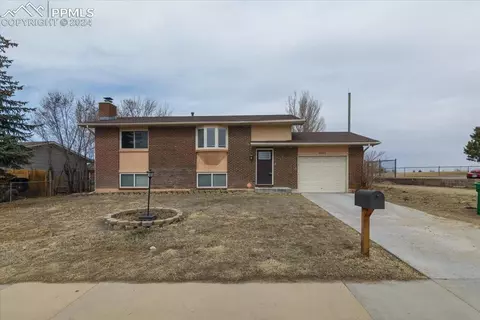 6850 Defoe Ave, Colorado Springs, CO 80911