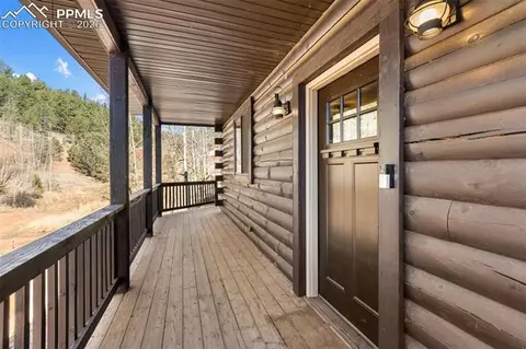 Exterior - 60 Beaver Pond Rd, Divide, CO 80814 photo 3 of 7