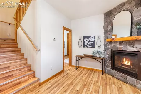 Entry Way - 60 Beaver Pond Rd, Divide, CO 80814 photo 2 of 4