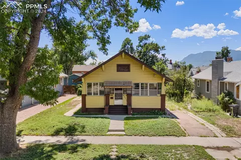 811 E St Vrain St, Colorado Springs, CO 80903