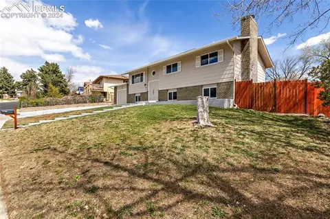531 Raemar Dr, Colorado Springs, CO 80911