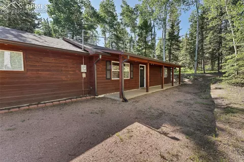 186 Denwood Dr, Florissant, CO 80816