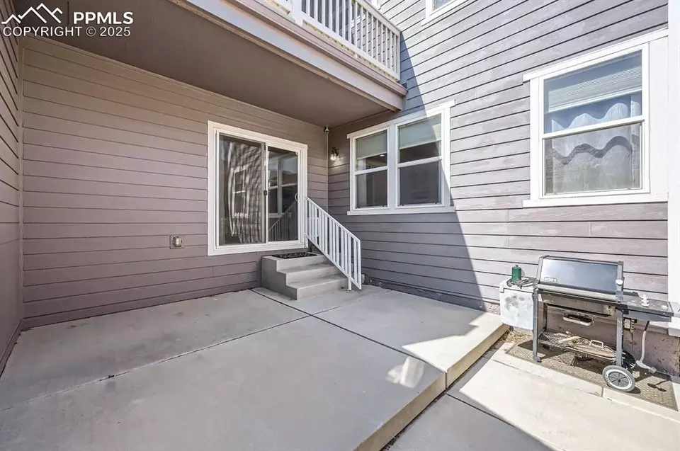 Exterior - 253 S Raven Mine Dr, Colorado Springs, CO 80905 photo 5 of 5