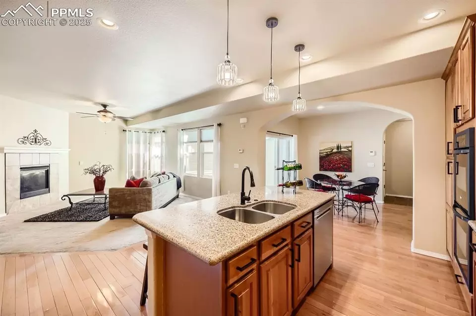 Kitchen - 253 S Raven Mine Dr, Colorado Springs, CO 80905 photo 3 of 4