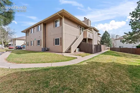 4323 Hawks Lookout Ln, Colorado Springs, CO 80916